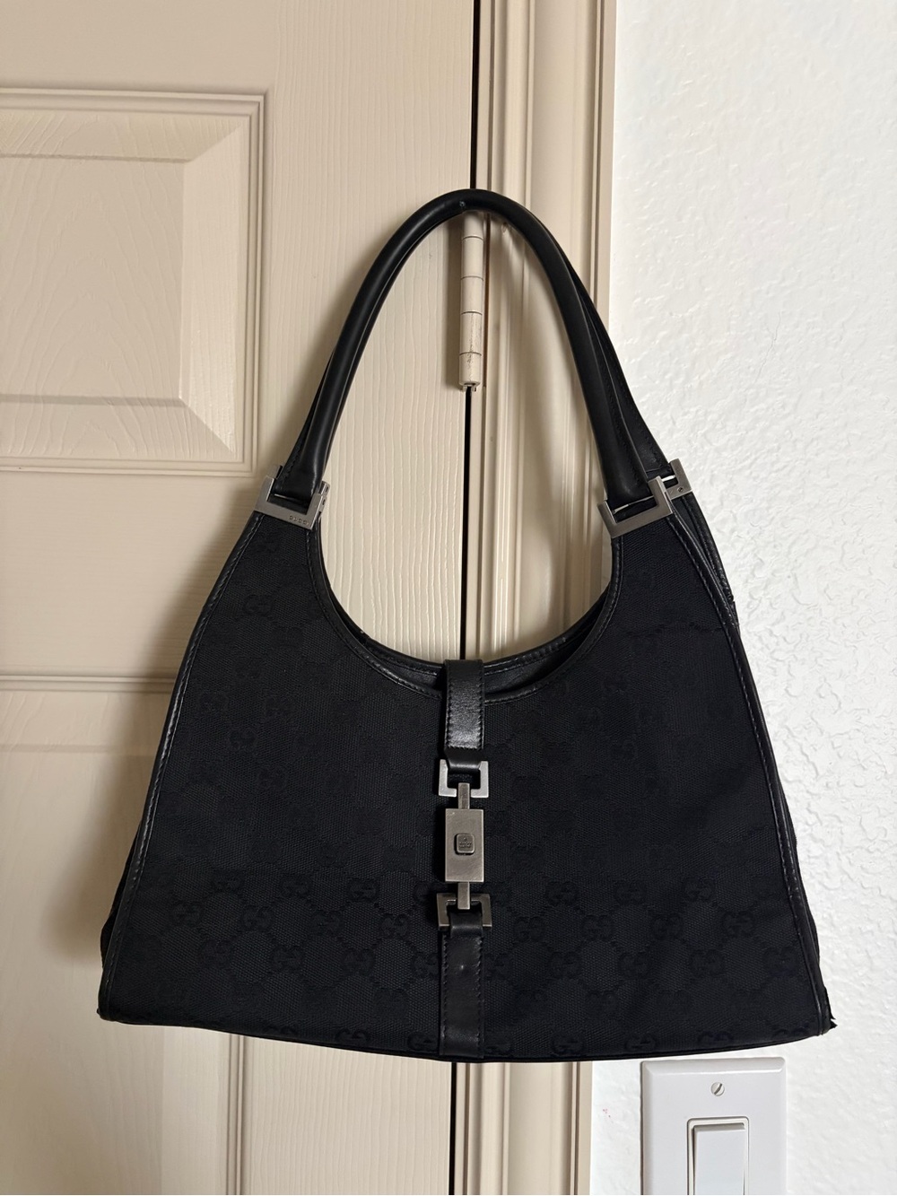 Gucci Jackie Bardot shoulder bag
